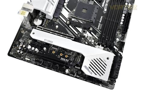 ASRock X570M Pro4 Review - Closer Look