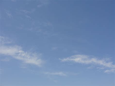 File:A blue sky.JPG - Wikimedia Commons