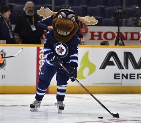 Winnipeg Jets To Host Heritage Classic In Regina In 2019-20 Season