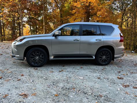 Car Review: Kick it old school in the 2023 Lexus GX460 before its big makeover - WTOP News