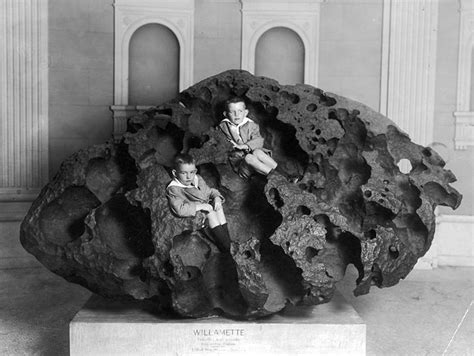 Willamette is the largest meteorite found in the US, at 15.5 tonnes ...