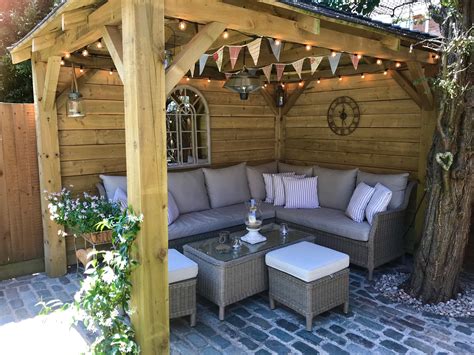 Cottage garden gazebo, homemade, bunting, outdoor seating, outdoor lighting, cobbles Diy Gazebo ...