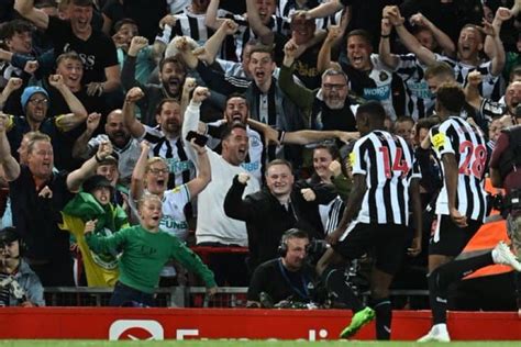 The Newcastle United Blog | Debut Isak Goal Has Newcastle Take A 1-0 Halftime Lead At Liverpool ...