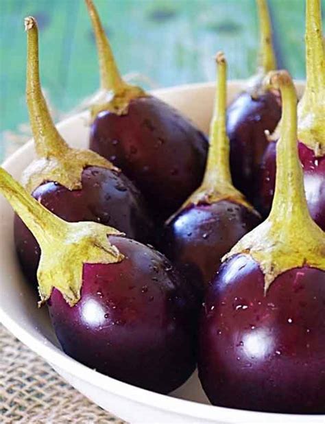 Brinjal benefits for skin and male and babies on Nicholi site.