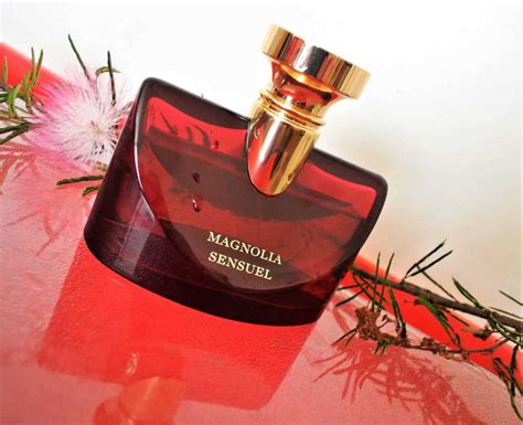 10 Best-Smelling Floral Perfumes For Women