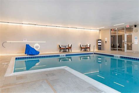 Cambria Hotel Minneapolis Airport - Bloomington Pool Pictures & Reviews - Tripadvisor