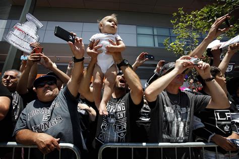 Stanley Cup victory parade: Fans celebrate L.A. Kings - Los Angeles Times