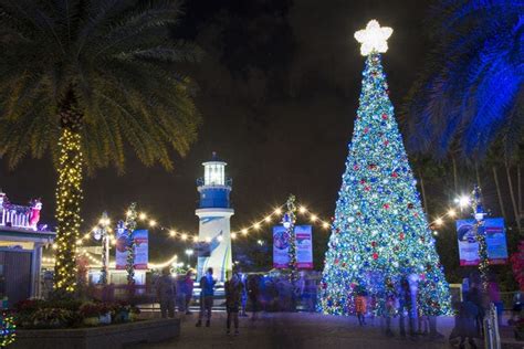 SeaWorld's Christmas Celebration is one of the very best things to do ...