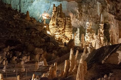 Frasassi Caves, Italy - How to Visit and What to See