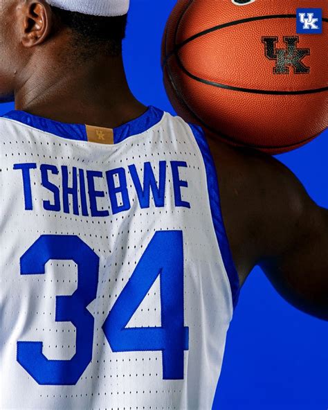 Kentucky Wildcats Unveil New Basketball Uniforms – SportsLogos.Net News