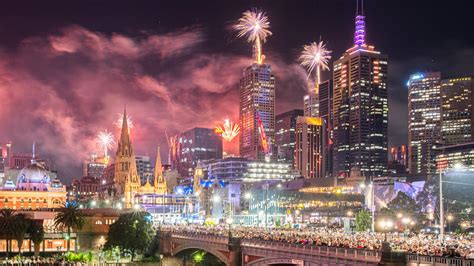 The Best Spots To Watch The Fireworks In Melbourne This NYE!!