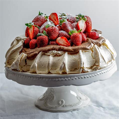 Strawberry pavlova with chocolate cream - Simply Delicious