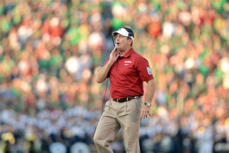 Bob Stoops Takes Shot at SEC Defenses