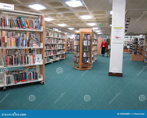 Bedford central library. editorial photo. Image of education - 28958881