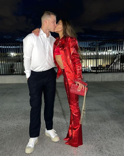 Olivia Culpo, Christian McCaffrey passionately kiss and more star snaps ...