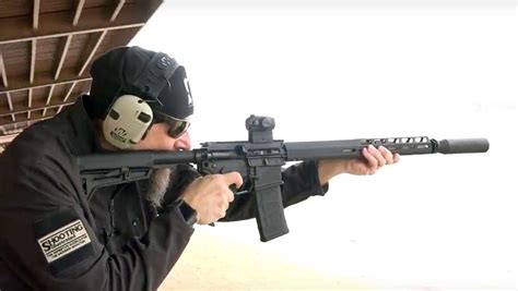 WATCH: SIG Sauer M400 Tread | An Official Journal Of The NRA