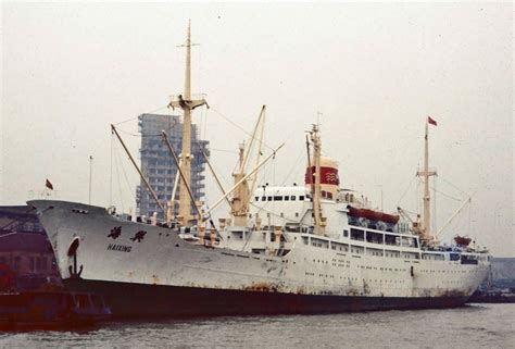 No.901 Randfontein launched in 1958 | The World's Passenger Ships