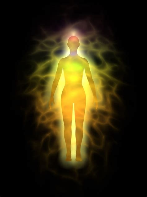 12995501 - woman energy body, aura - silhouette - Biblioteca Espirita