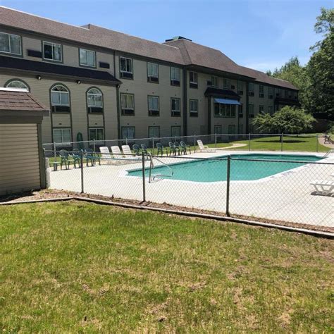 white lake inn and suites, Whitehall (MI) | 2021 Updated Prices, Deals