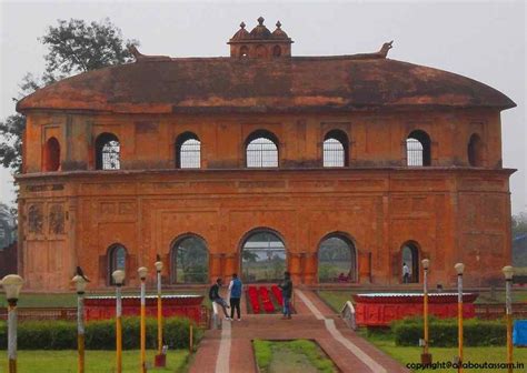 ''Rang Ghar'' - Asia's surviving first and biggest sports pavilion ...