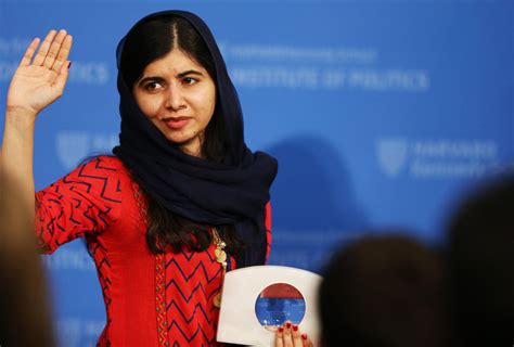 Malala Yousafzai receives award for activism at Harvard, offers advice ...