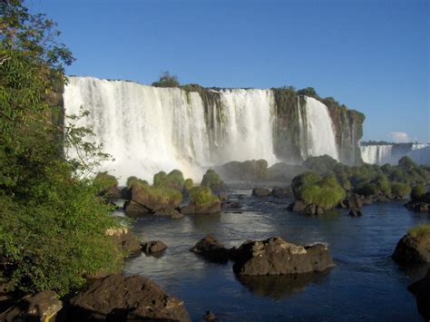 Iguazu Falls by giokitux on DeviantArt