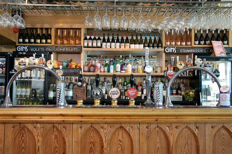 Osborne View Pub, Fareham | Real Ales, Fine Wines & Sea Views