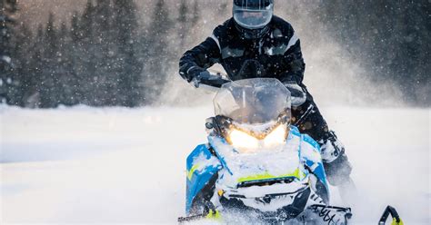 Snowmobile Safety: 7 Hand Signals to Know | Allstate