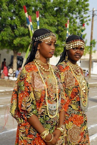 Afar girls in Djibouti. Closely related to Oromo in culture and ...