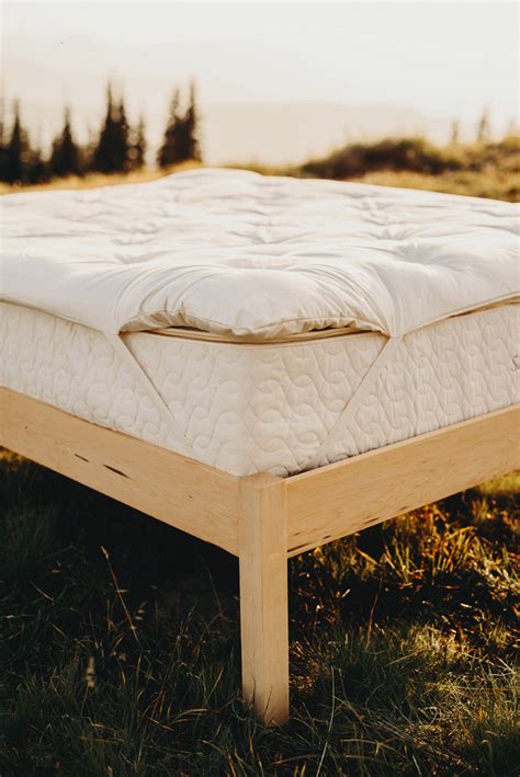 Savvy Rest Woolsy Natural Wool Mattress Topper | Wool Mattress Toppers