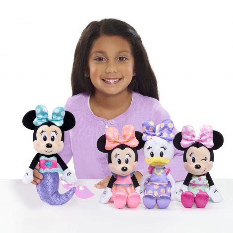 Disney Junior Mermaid Minnie Mouse 9-Inch Bean Plush - Just Play | Toys for Kids of All Ages