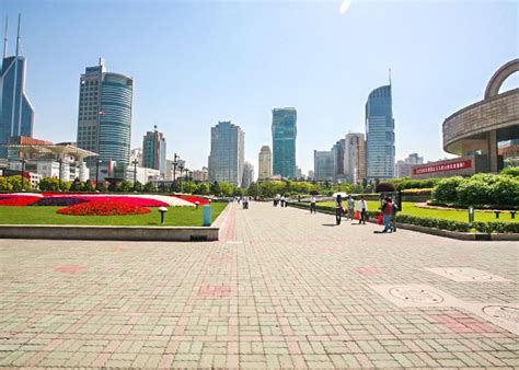 People's Square, Shanghai Renmin Square – The Center of the City