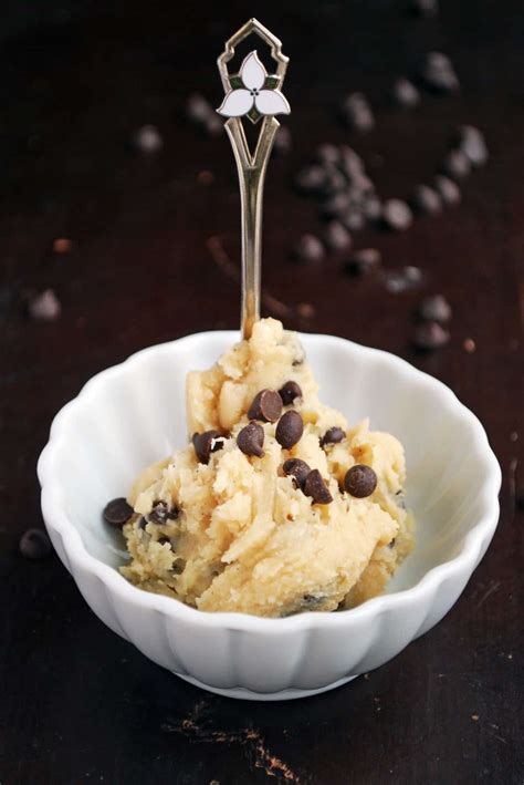 Vegan Cookie Dough for One - The Live-In Kitchen
