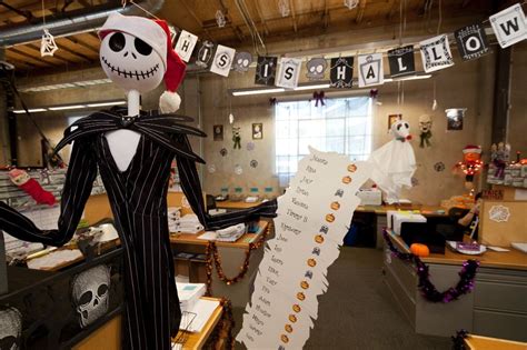 Spooky Halloween Office Decoration Ideas. - The Architecture Designs