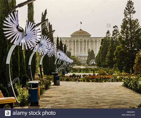 Presidential Palace in Rudaki- Park of Dushanbe, Tajikistan Stock Photo - Alamy