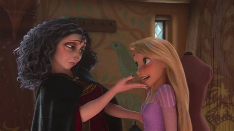 *MOTHER GOTHEL & RAPUNZEL ~ Tangled, 2010 | Tangled mother gothel ...