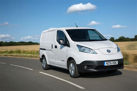 Nissan e-NV200 van review | DrivingElectric