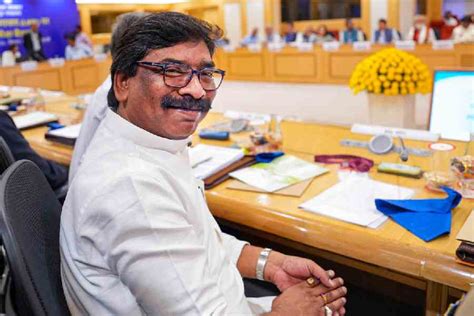 Jharkhand | Clear Jharkhand's Rs 1.36 lakh crore dues with mining entities, help in PMAY: Hemant ...