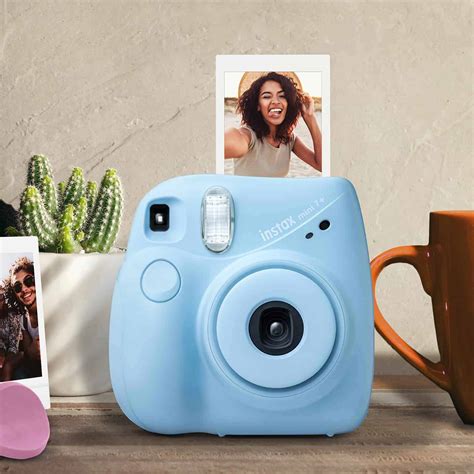 FujiFilm Instax Mini 7 www.airgle.com