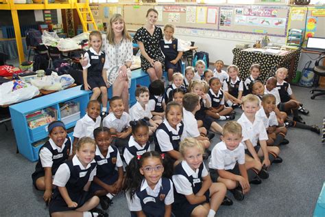 Holy Cross Primary welcomes Grade 1s | George Herald