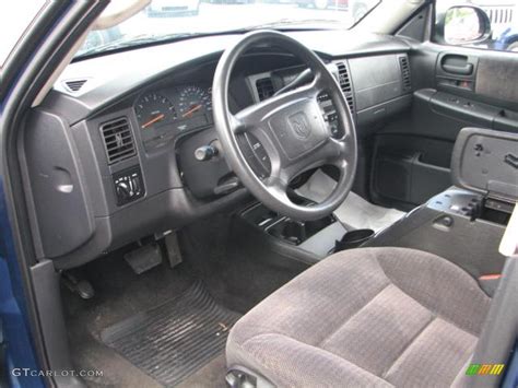 2002 Dodge Durango SLT interior Photos | GTCarLot.com