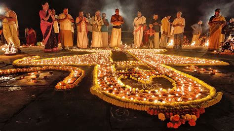 Dev Diwali of Varanasi in India | celebration date in 2019 | Festival of God - Best Line ...