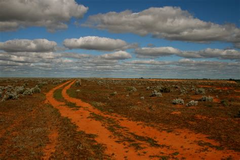 Geoff Thompsons Blog: RED DIRT COUNTRY