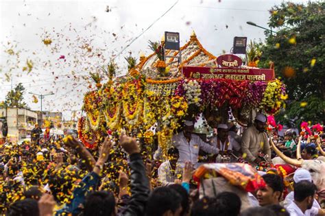 Pandharpur Wari Pilgrimage: Of Saints, Sandals and Salvation | Sahapedia