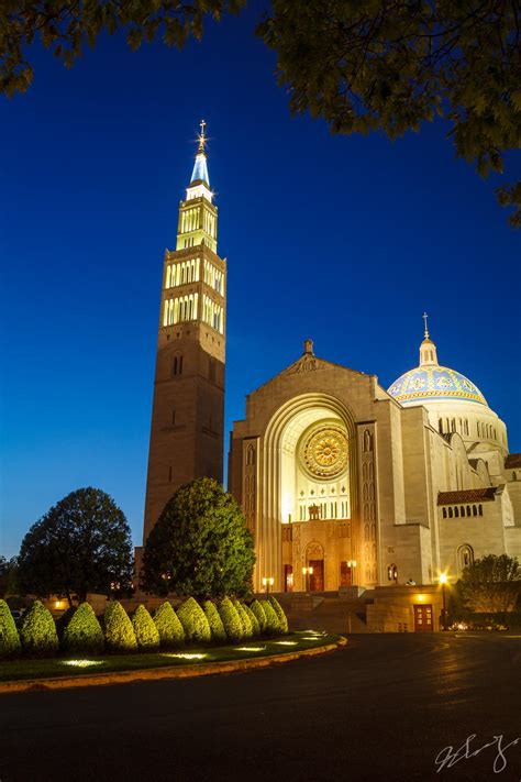 Basilica of the National Shrine of the Immaculate Conception - Best Photo Spots