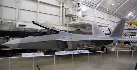 File:F-22 91-4003 Museum.png - Wikipedia