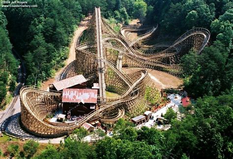 Dollywood | ... Thunderhead roller coaster located in Dollywood in ...