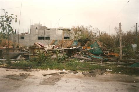 Hurricane Gilbert 1988: The Aftermath in Photos – the suite life of travel