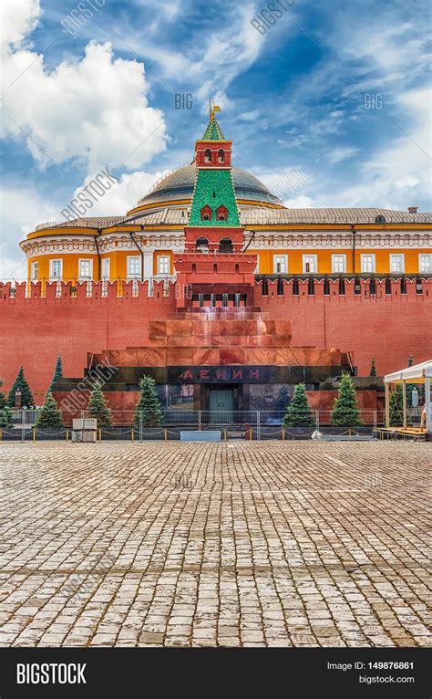 Lenin's Mausoleum, Image & Photo (Free Trial) | Bigstock