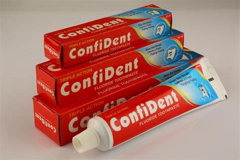 Fluoride Toothpaste at Rs 20/tube | New Items in Ahmedabad | ID: 9991474655